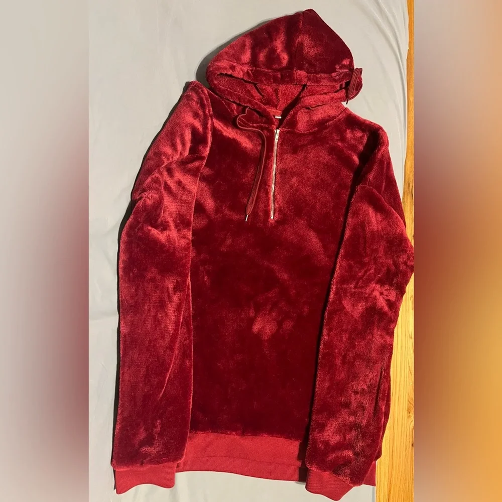 Plush Red Half-Zip Hoodie Sweater Women’s Size Large – Soft Fuzzy Pullover - Picture 2 of 6